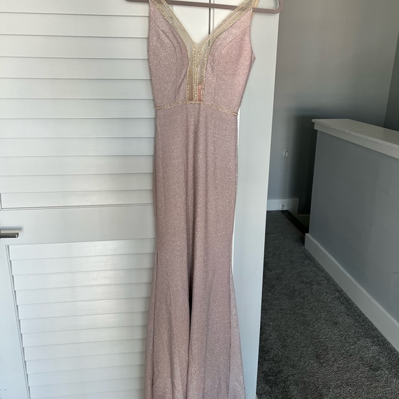 Shimmer Pink Evening / Prom Gown - Picture 5 of 7